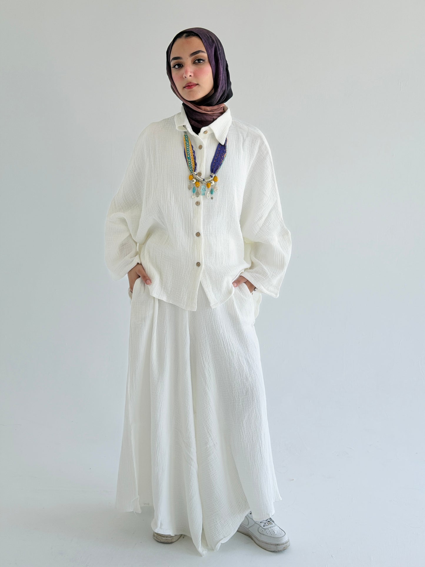 White Calma Set