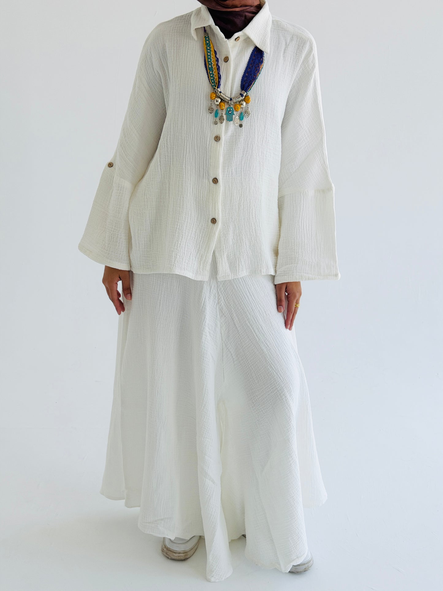 White Calma Set