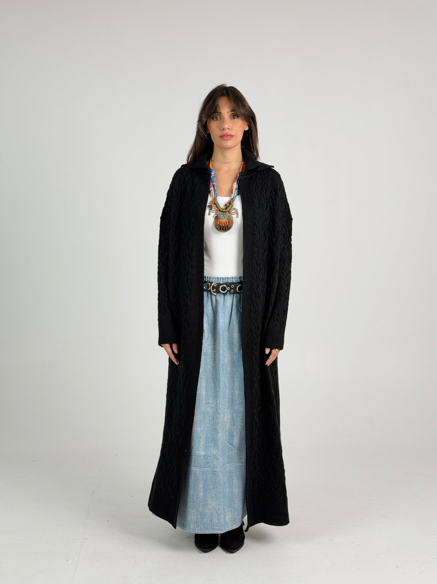 Braided Dreams Knitted Cardigan-Black