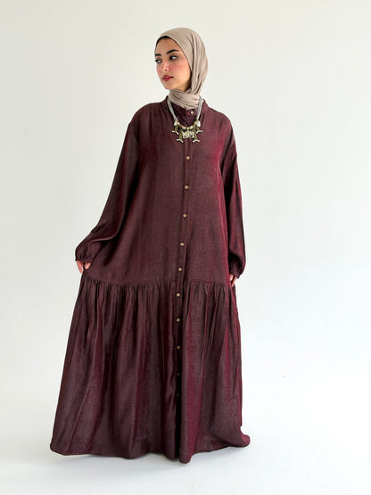 Glow Button Dress In Burgundy