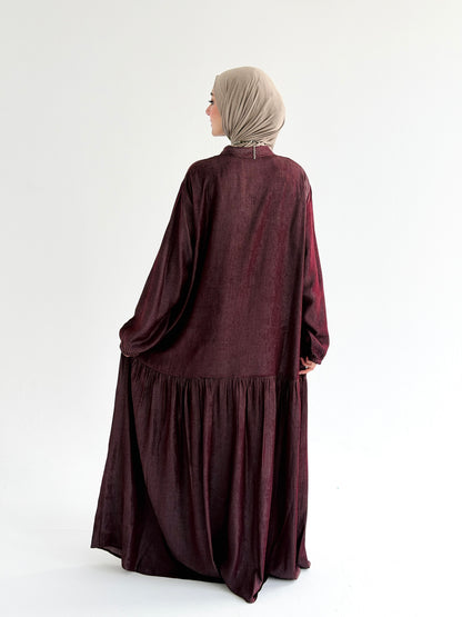 Glow Button Dress In Burgundy