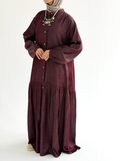 Glow Button Dress In Burgundy