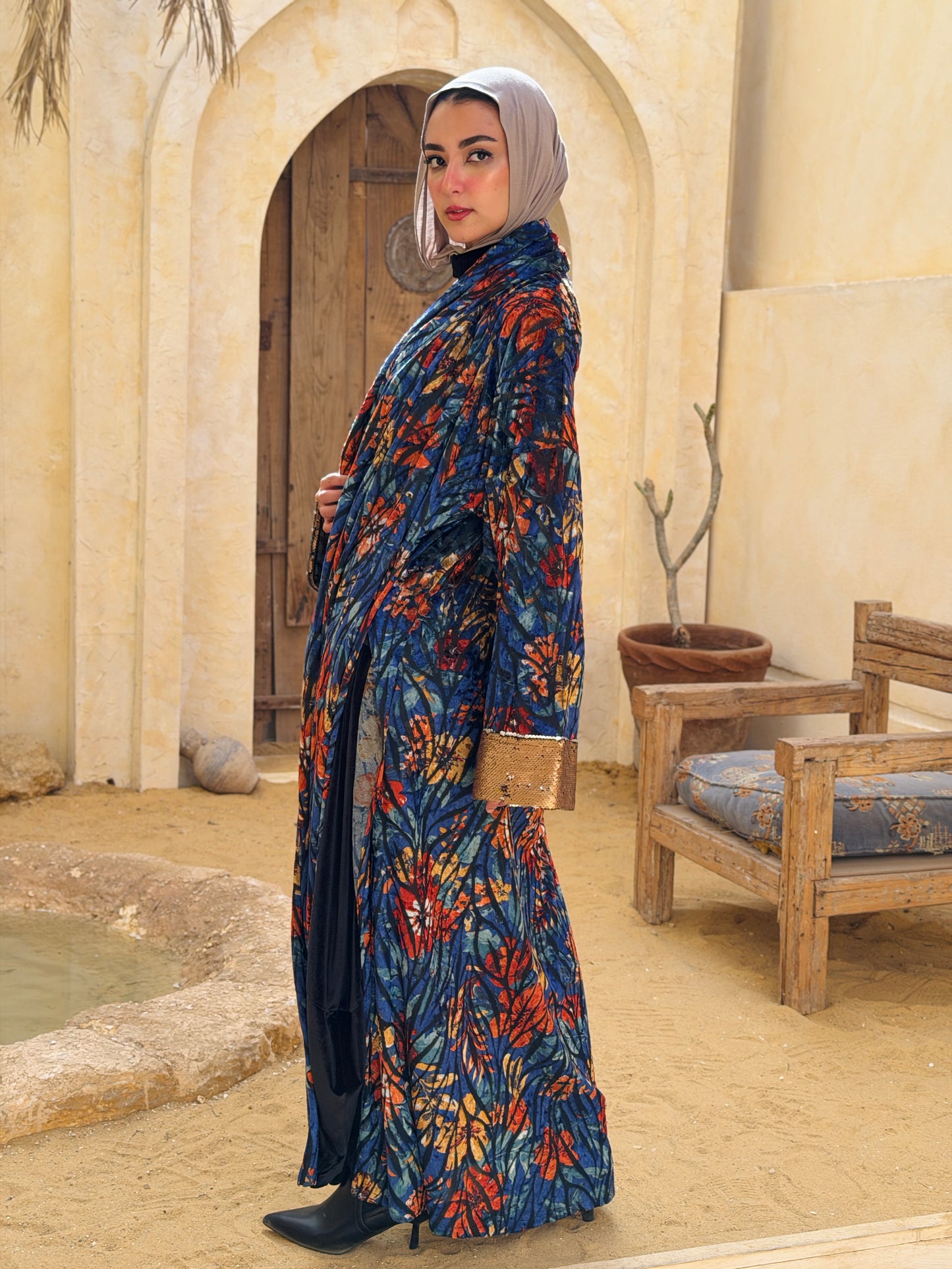 أَثِير — Atheer velvet Abaya in floral blue