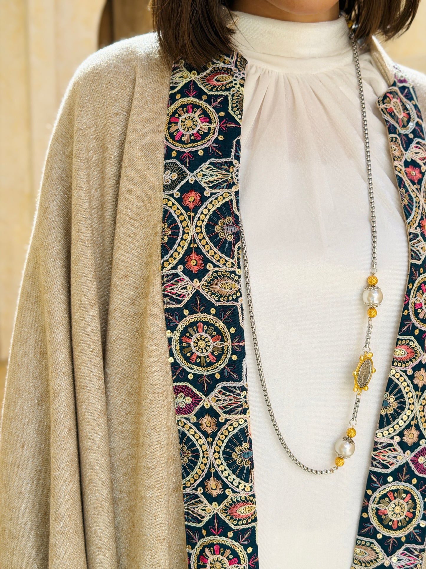 رَوْنَق —Rawnaq Golden knitted embroidery Cap