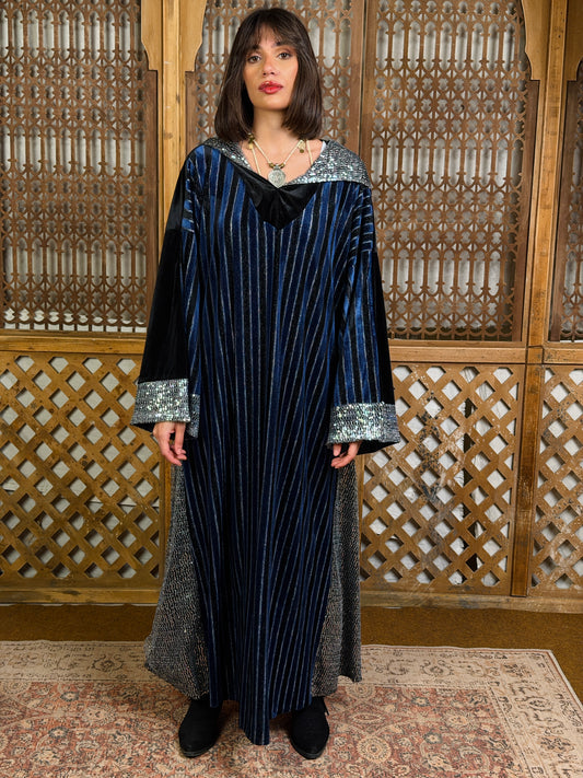 وَدّ — Wodd Sequin Hooded Velvet in Navy