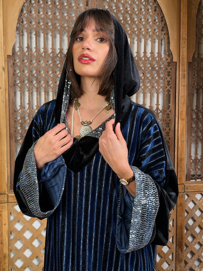 وَدّ — Wodd Sequin Hooded Velvet in Navy