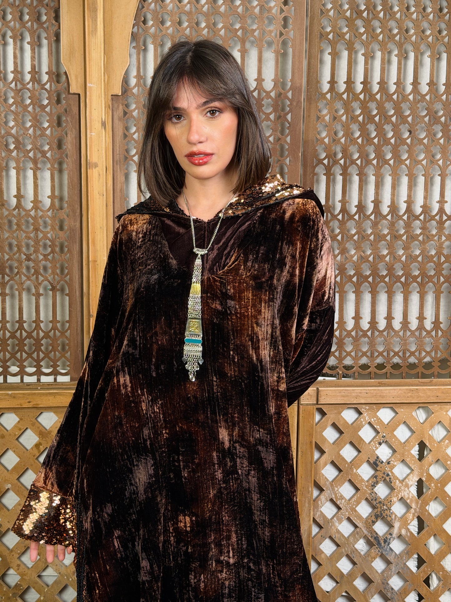 طَيْف - Taif Sequin Hooded Velvet in brown