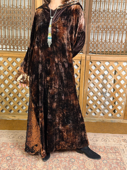 طَيْف - Taif Sequin Hooded Velvet in brown