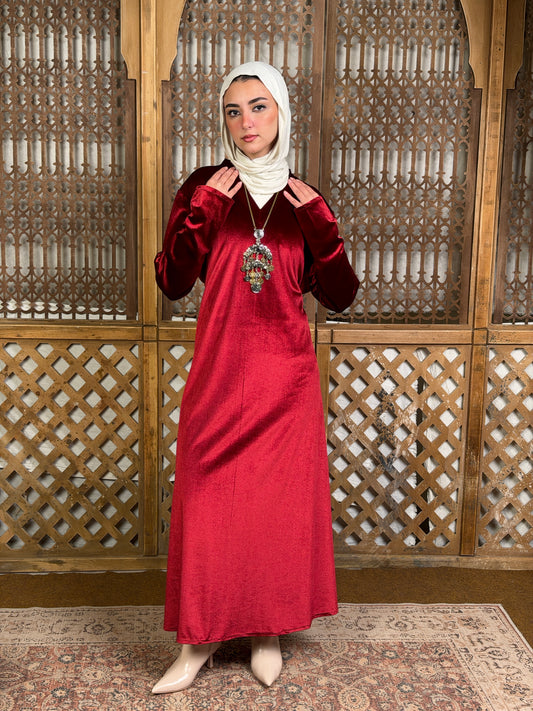 Lamsa - لَمْسَة Velvet Dress with adjustable belt"red"